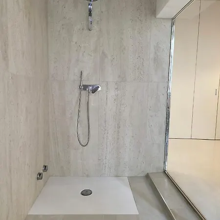 招待所 Luxury Tower House In Heart Of *
