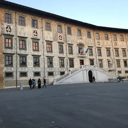招待所 Luxury Tower House In Heart Of 比萨